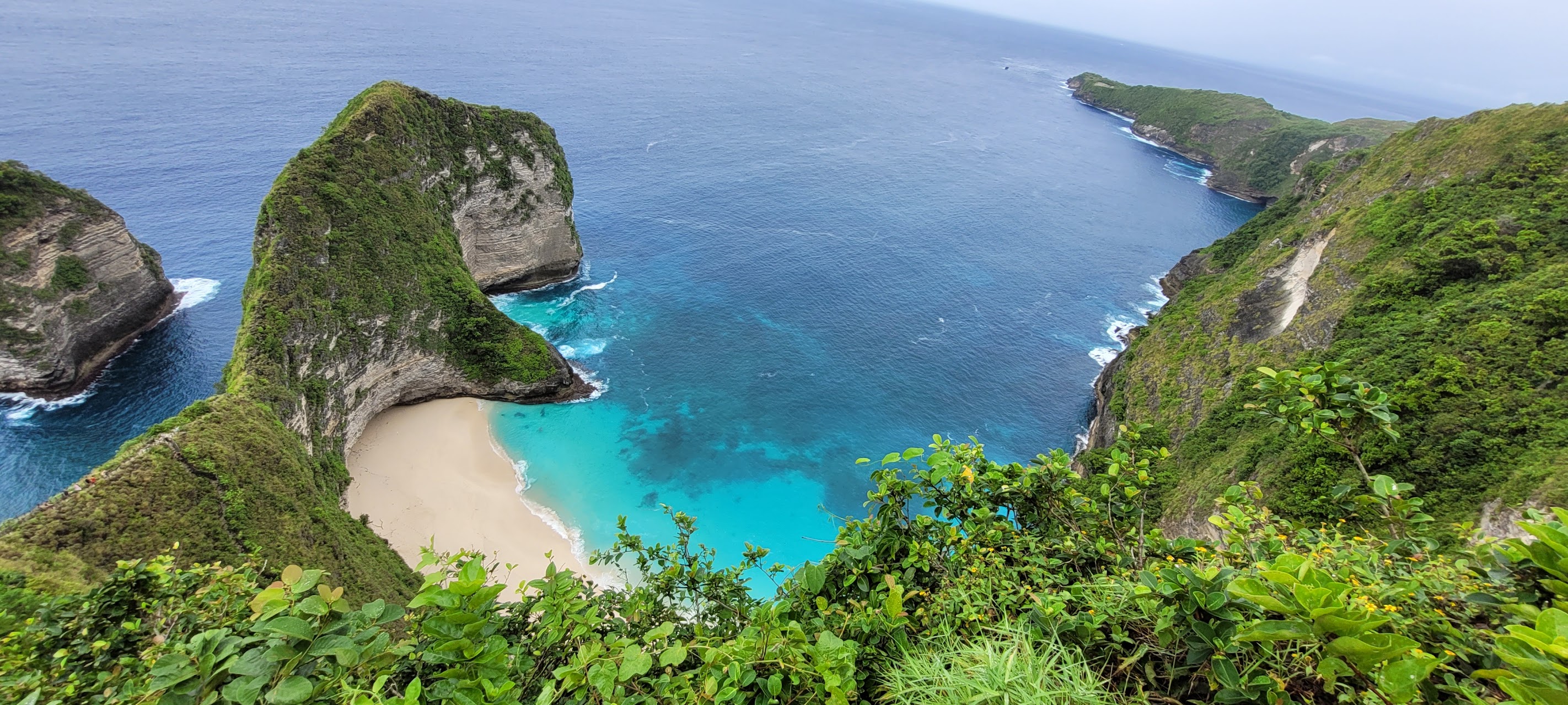 Kelingking Beach T-Rex Nusa Penida